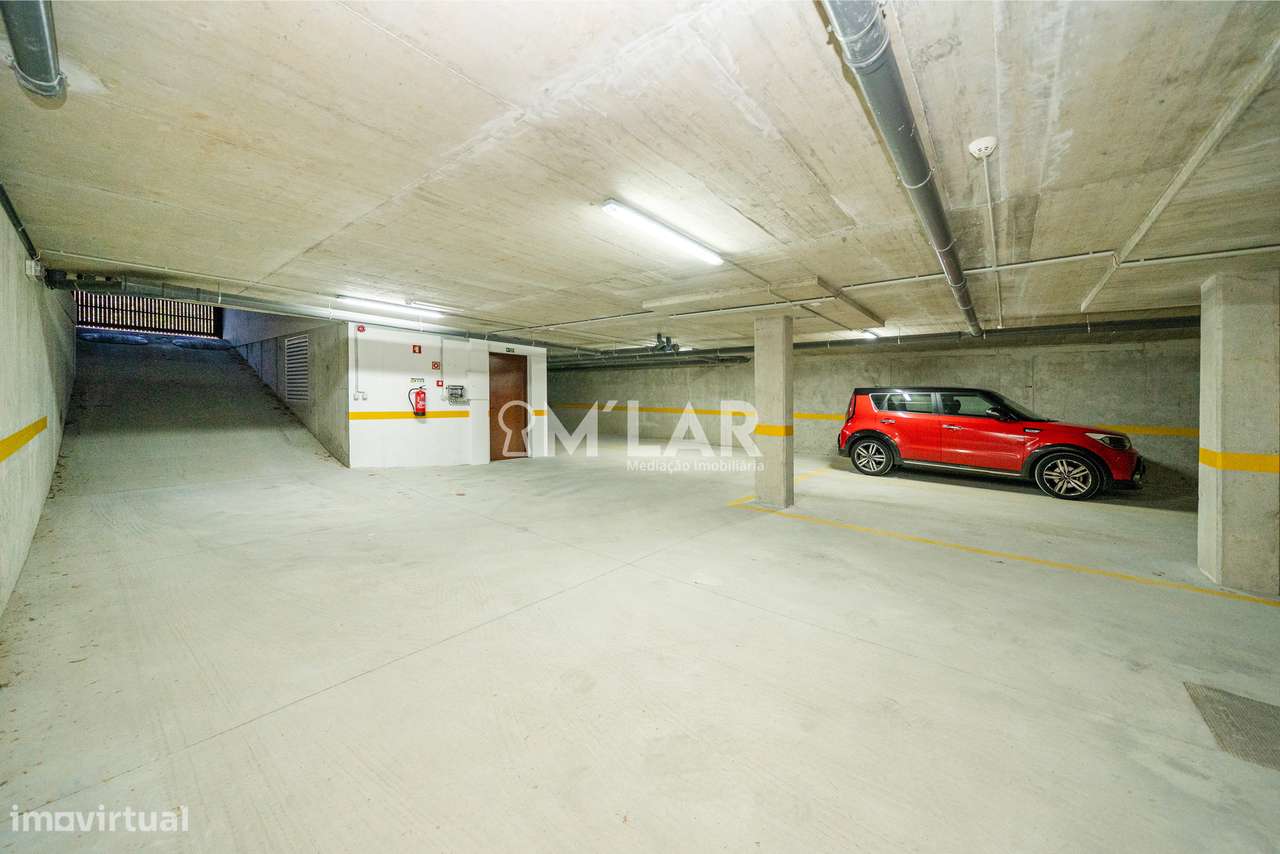 Apartamento T0+1, novo, no centro da cidade de Braga-23