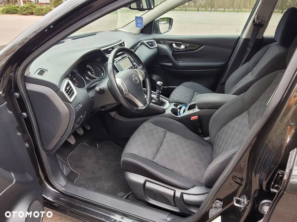 Nissan Qashqai 1.6 dCi 4x4 360 S&S - 12