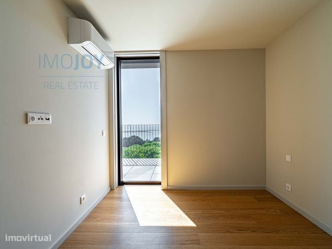 Fantástica Penthouse T3 Duplex no The Yard-30