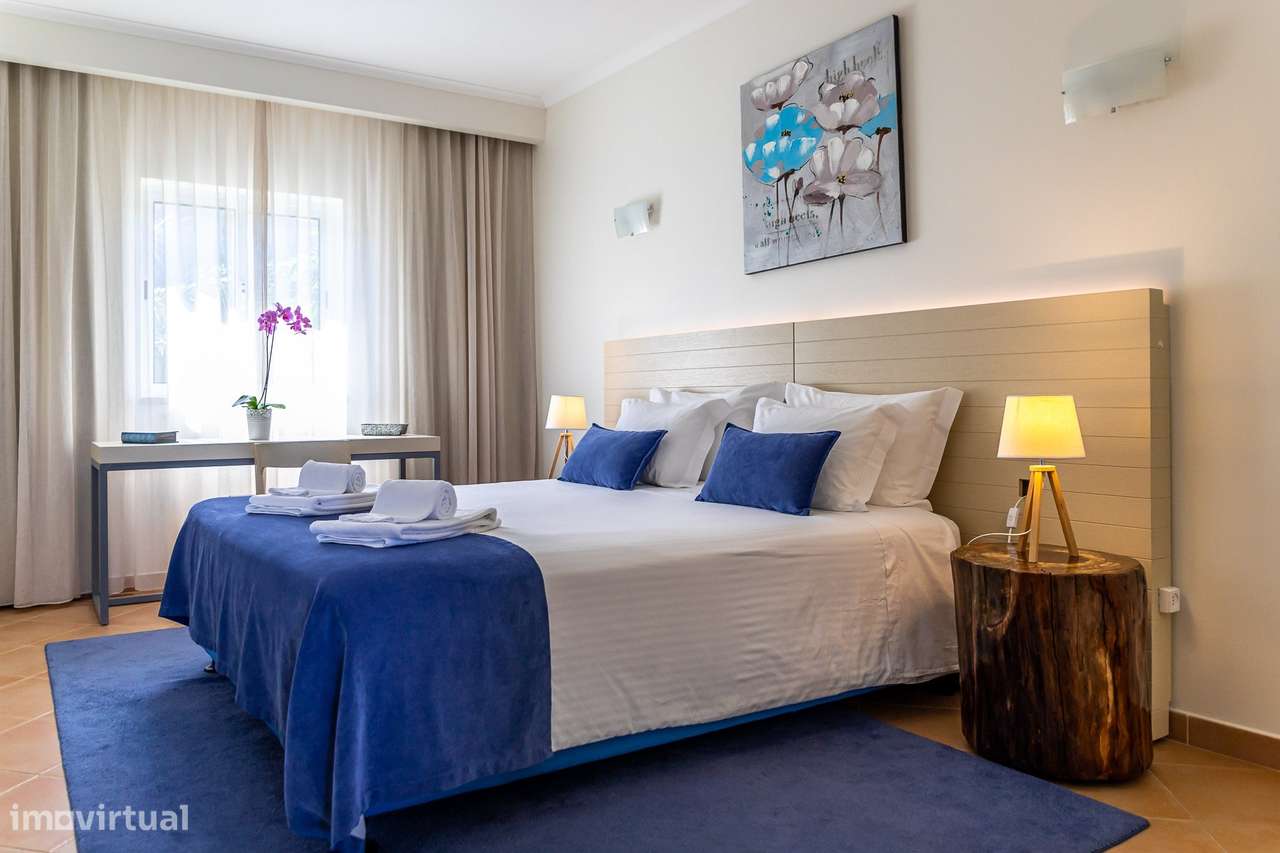 COMPLEXO DE FÉRIAS COM 28 APARTAMENTOS PERTO DE LAGOS - Grande imagem: 5/24