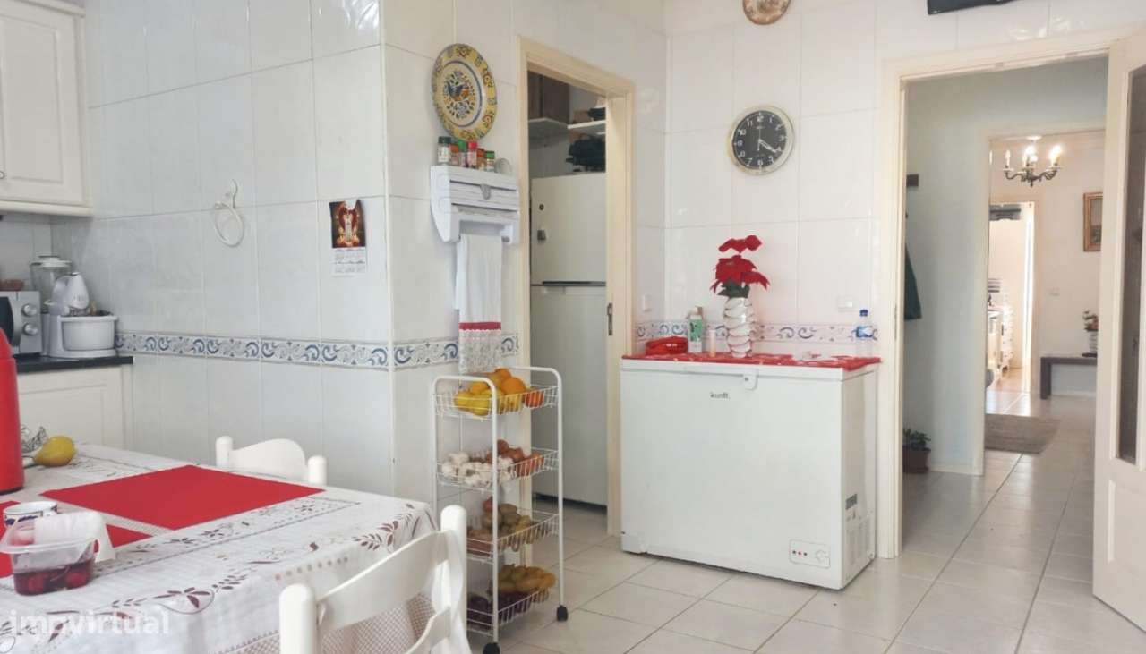 Venda de Apartamento T3 com elevador, Monserrate, Viana do Castelo.-4