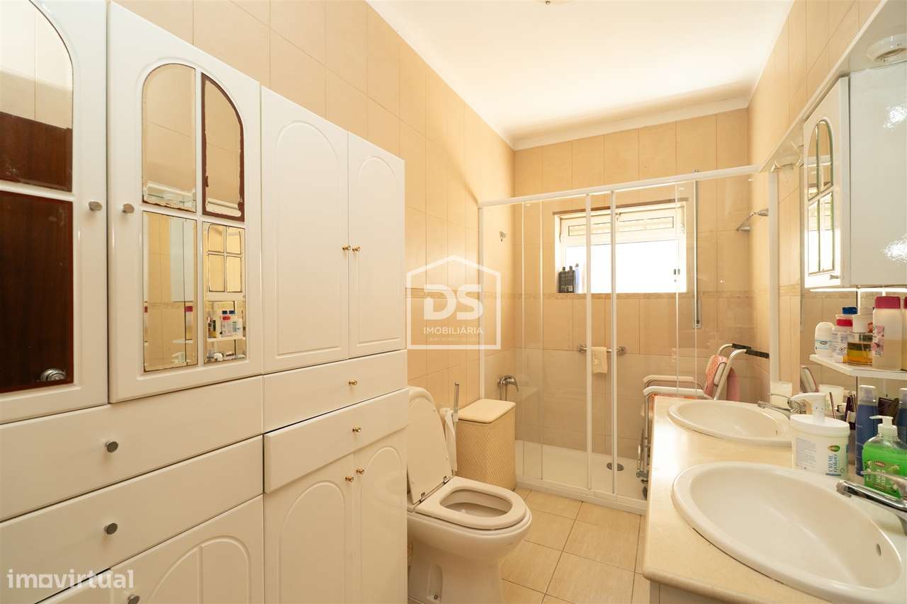 Moradia T5 Venda em Lavos,Figueira da Foz - Grande imagem: 5/42