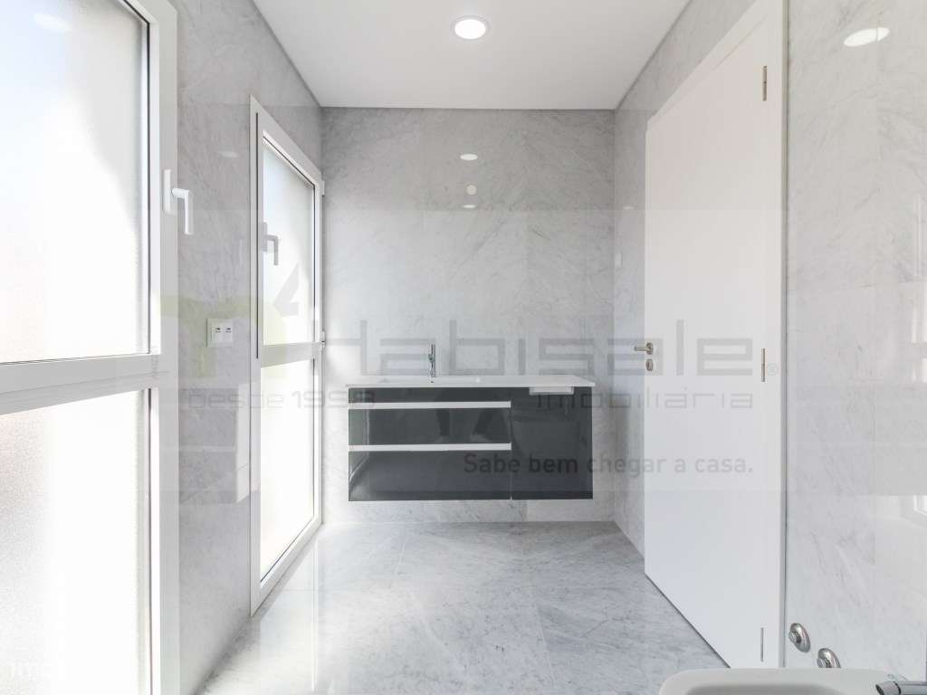 Moradia junto a Quinta da Marinha, a 1,5 Km da praia do Guincho-16