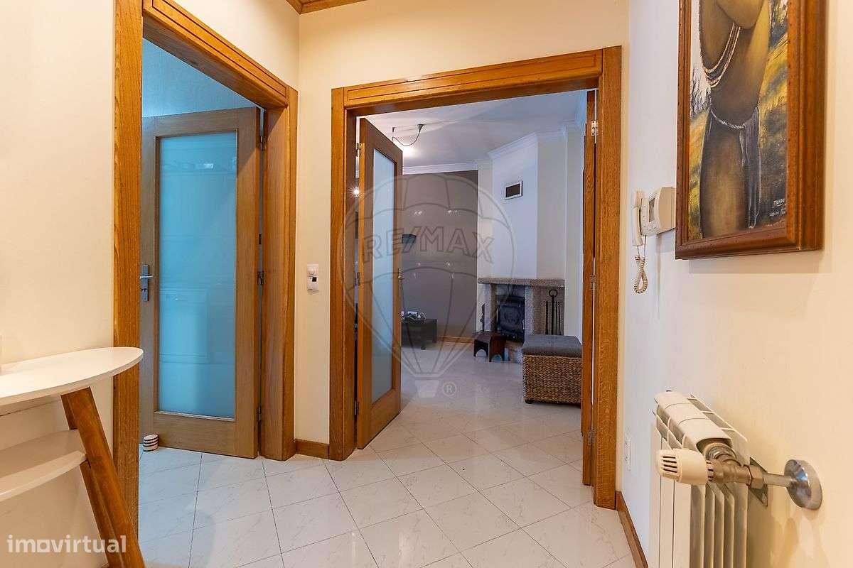 Apartamento T2 para arrendamento - Grande imagem: 3/40