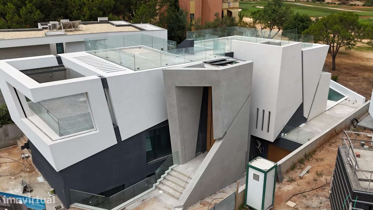 Moradia Independe em Volta do Quadrante Lote 38 - VILLA SIGMA-6