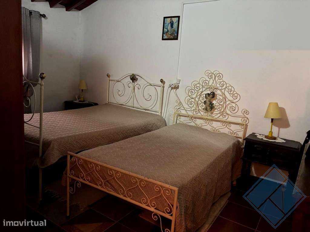 Monte Alentejano com Piscina, Vinha e Árvores de Fruto-27