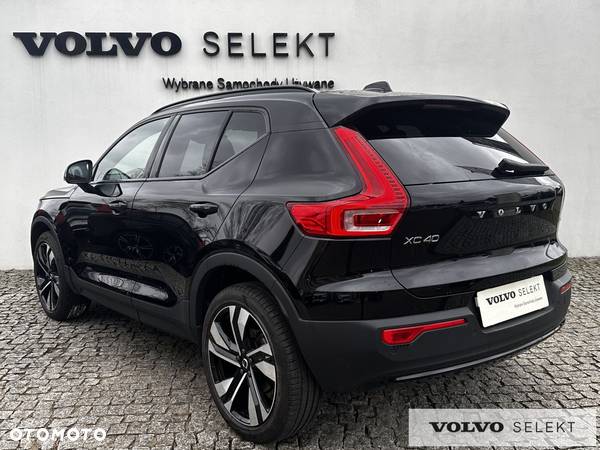 Volvo XC 40 - 3