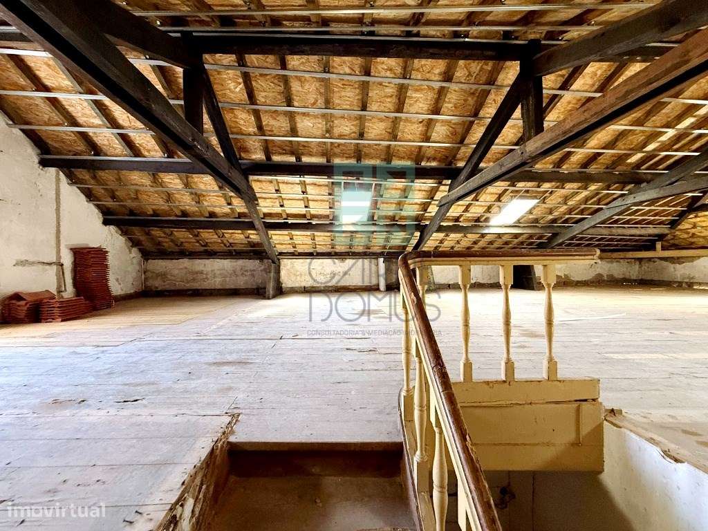 Apartamento T5 duplex, frente marina, na Figueira da Foz-48