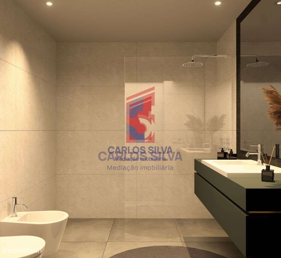 Moradia de gaveto T3 - Oliveira Santa Maria-10