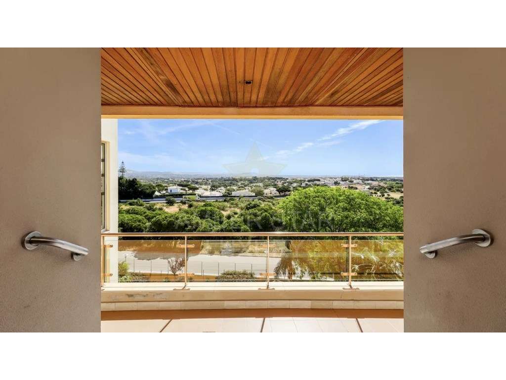 5% de Rentabilidade Garantida em Imóvel Turístico em Albufeira - Grande imagem: 3/16