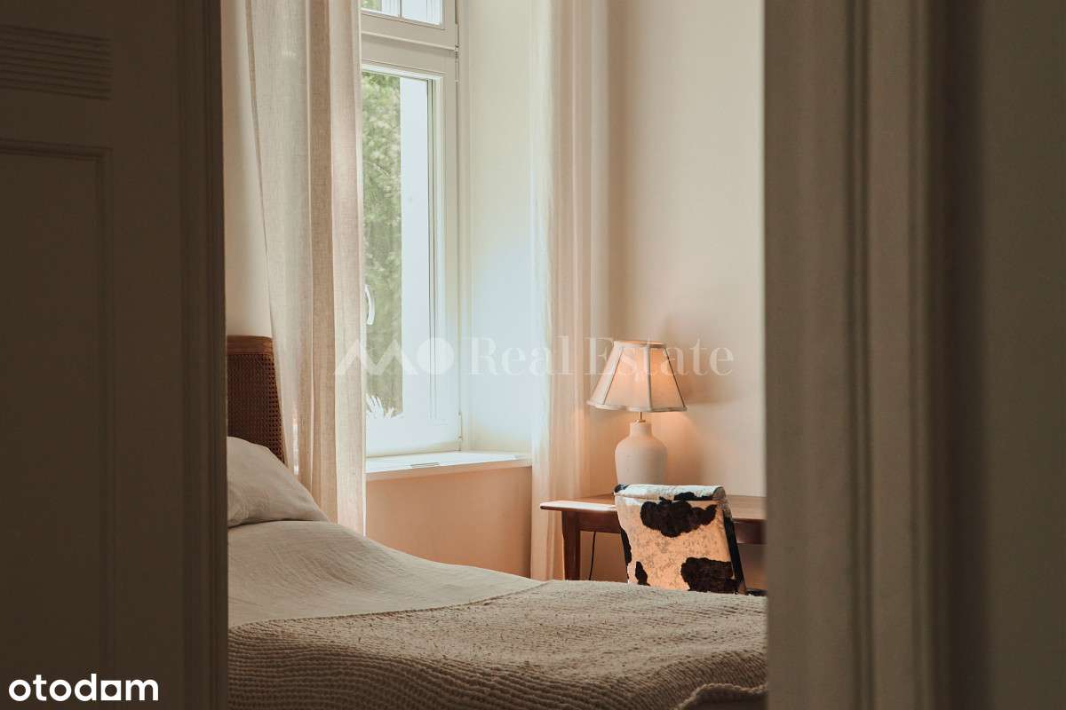 Unikalne wnętrze | Zabytkowa kamienica | Ogród-0