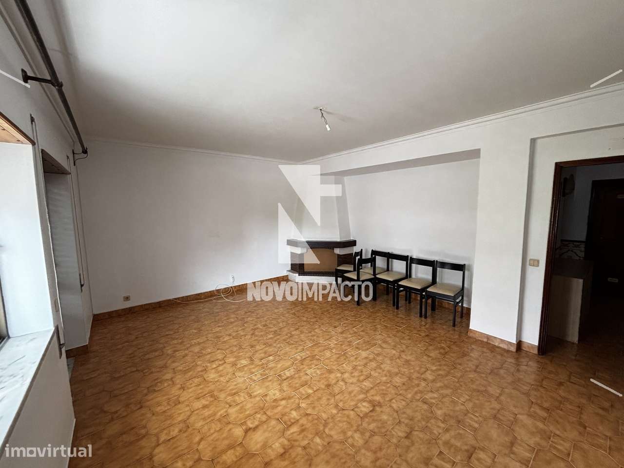 Montijo - Apartamento T3 centro - Grande imagem: 2/17