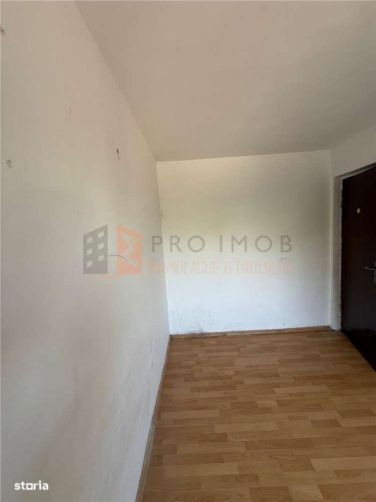 Apartament 3 camere cf 2  semidecomandat zona Micro 14 - Imagine principală: 5/7
