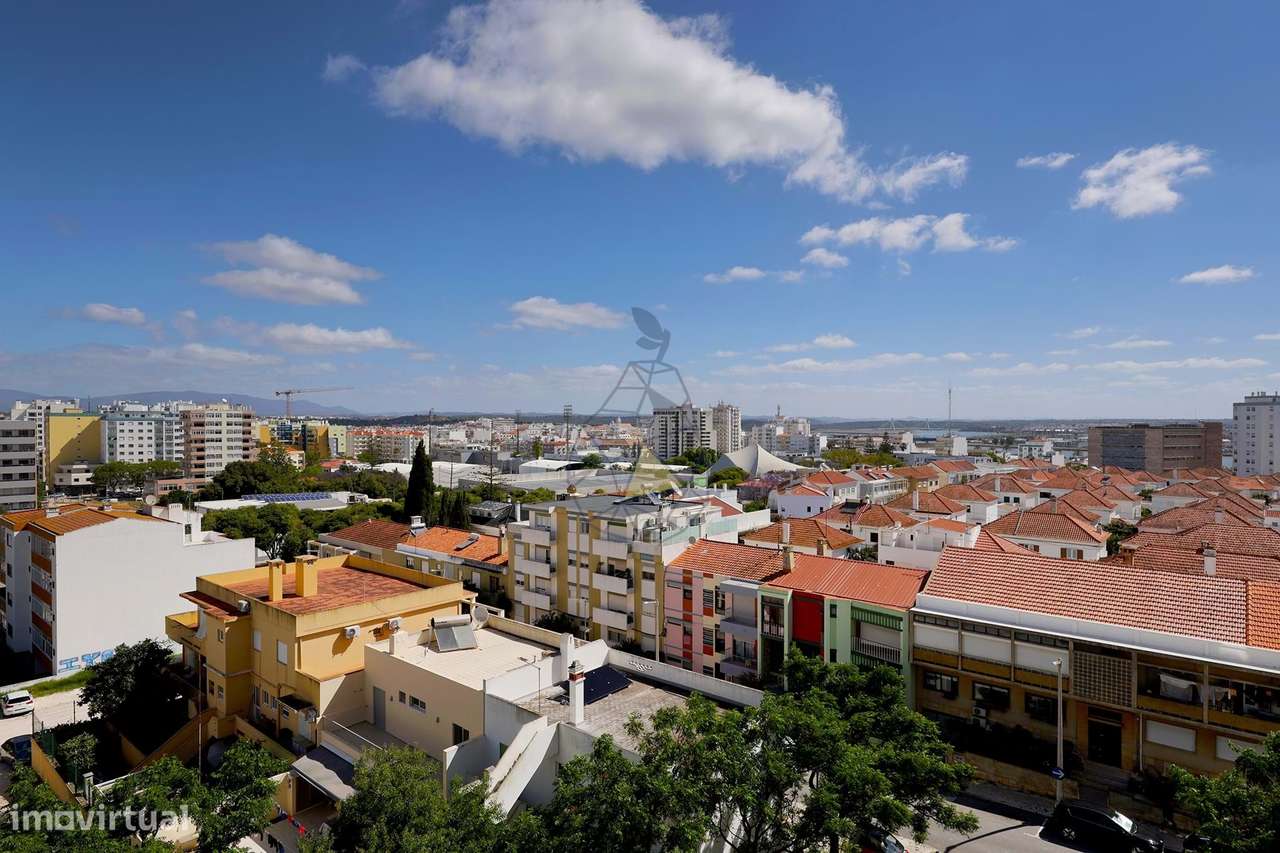 Apartamento Renovado T1 no Centro de Portimão-13