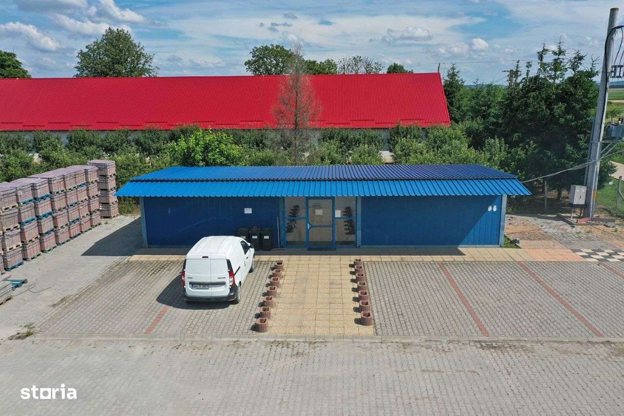 Teren industrial, betonat  si imprejmuit cu utilitati si vad comercial - Imagine principală: 4/5