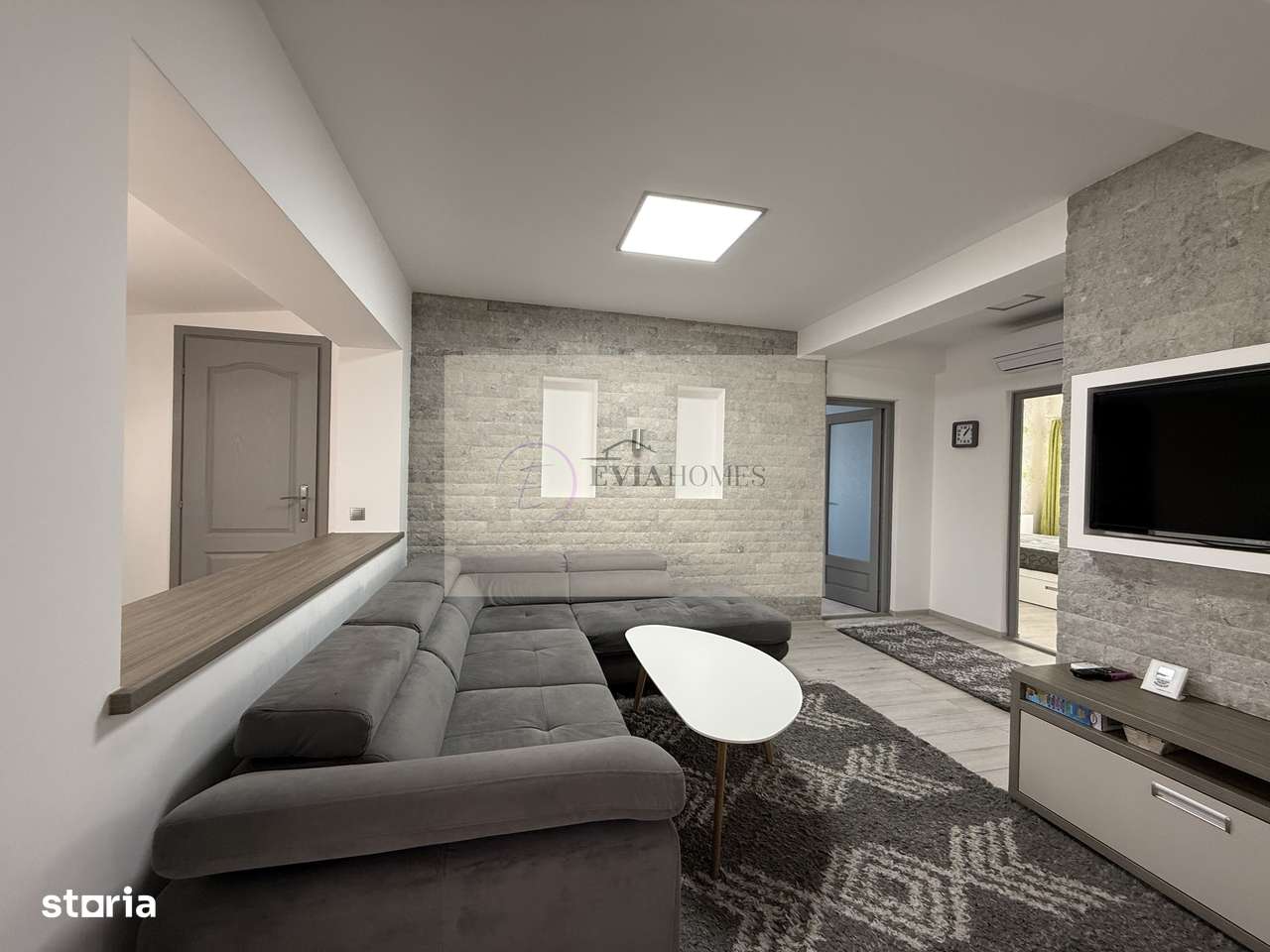 3 camere/ 2 bai/ balcon  – Zona Piata 1 Mai - Imagine principală: 2/11