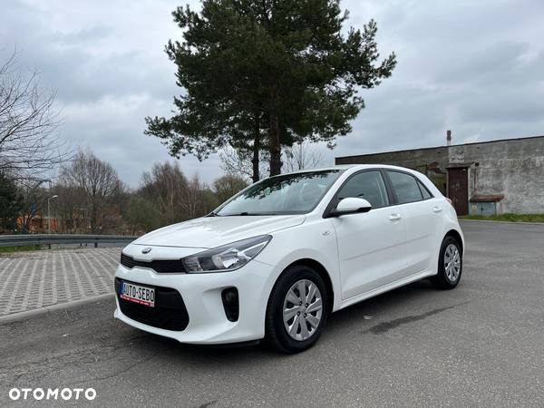 Kia Rio 1.2 Business Line - 6