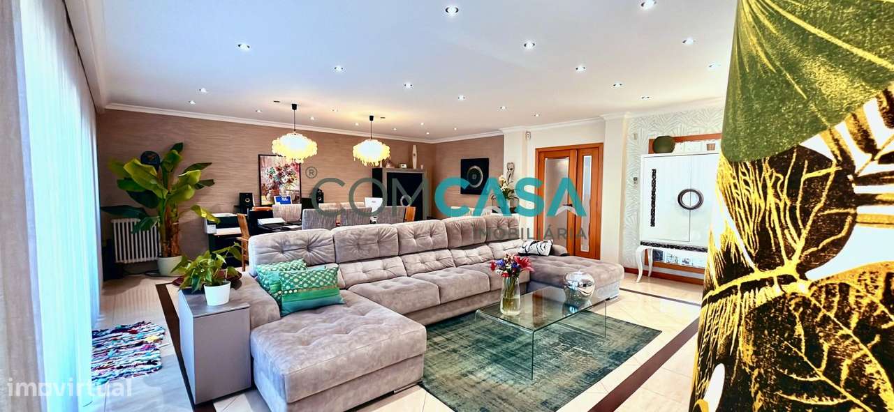 Moradia V4 | piscina descoberta | proximo da praia | Lavra Matosinhos-6