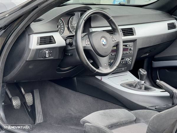 BMW 320 d - 13