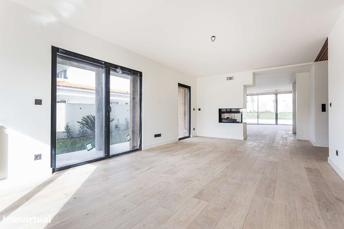 A estrear Villa T4 em Birre, Cascais-15