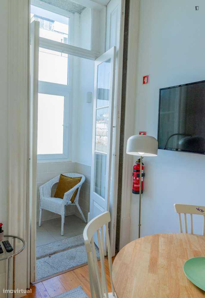 Apartamento com 2 quartos - localizado em Cedofeita Porto - Grande imagem: 4/9