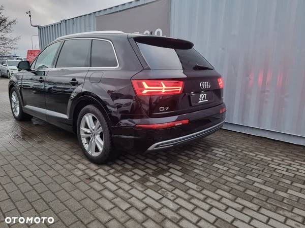 Audi Q7 e-tron 3.0 TDI Quattro Tiptr - 4