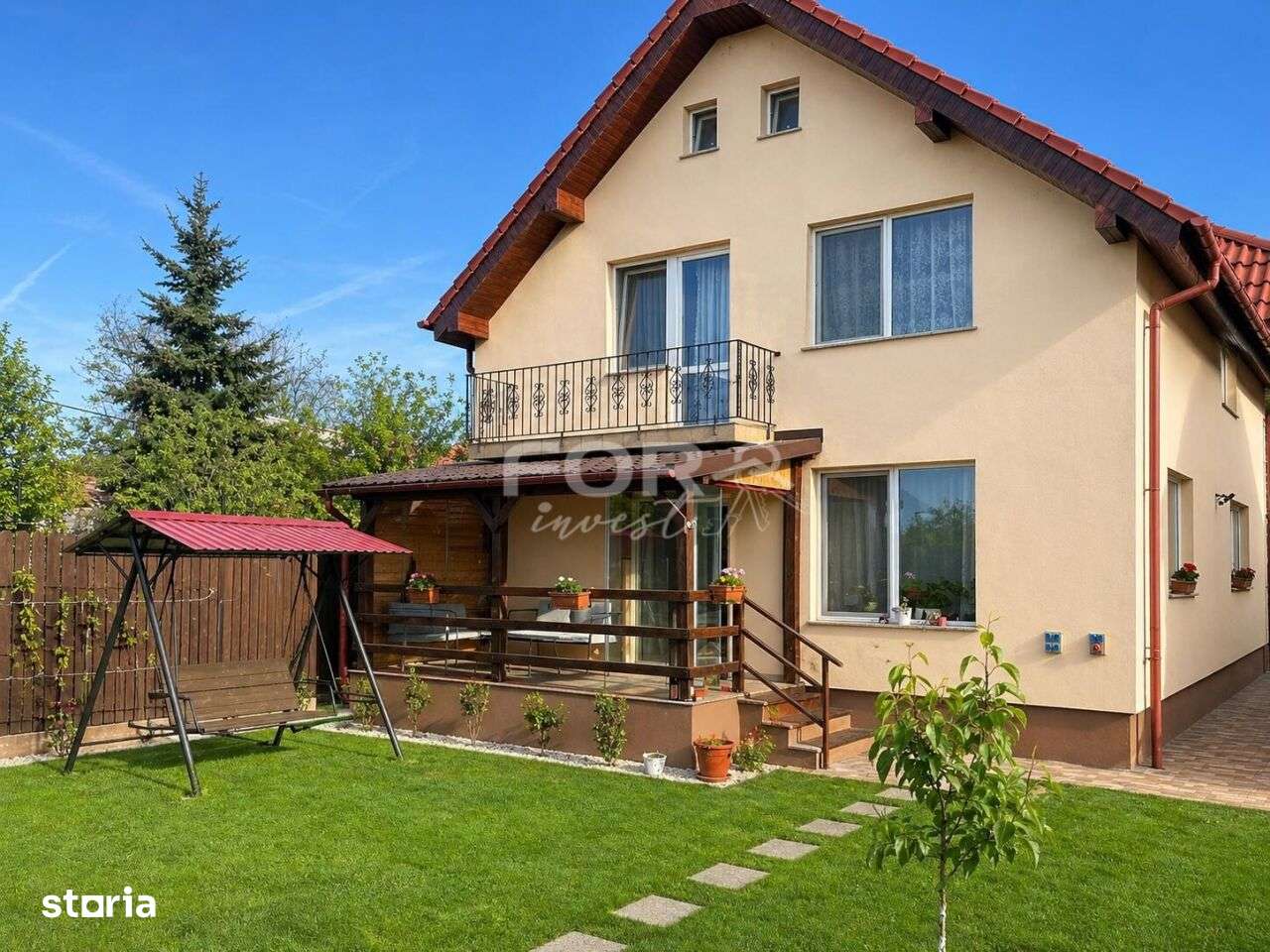 Casa cu etaj  de vanzare in zona Iosia Oradea-0