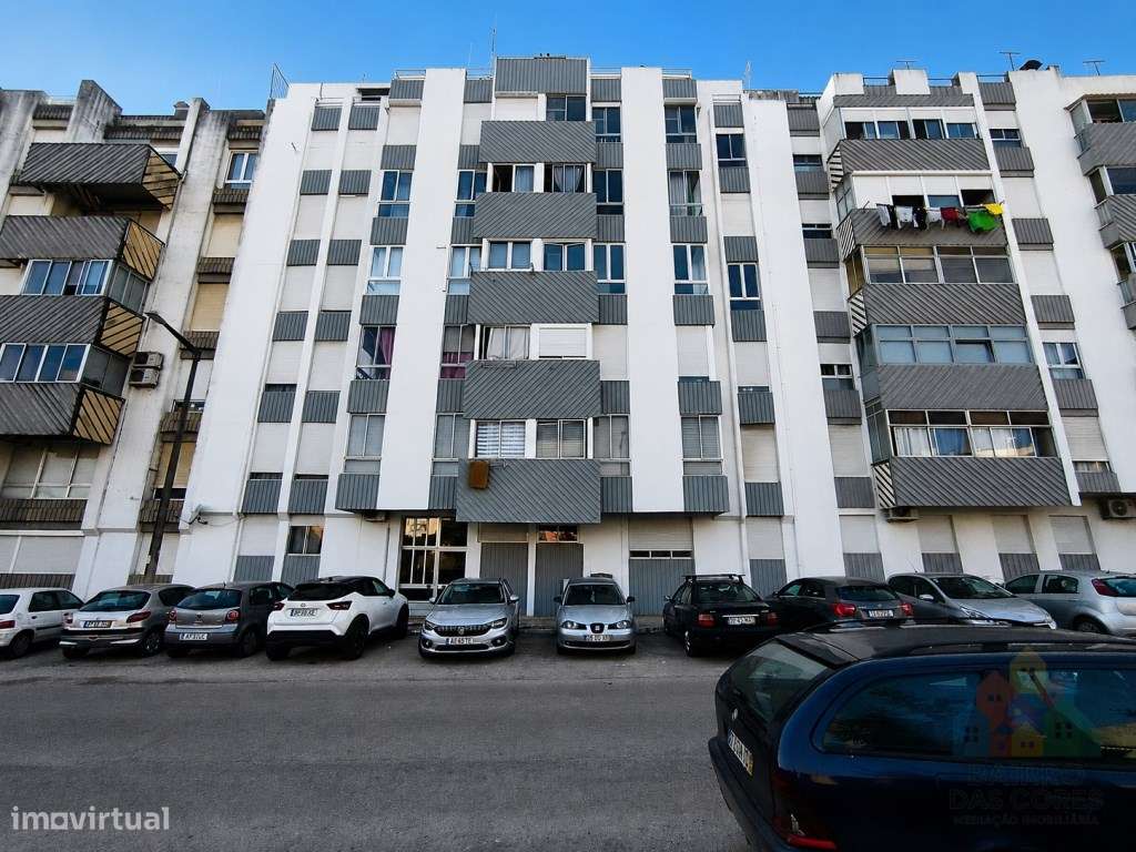 Apartamento T3 com elevador em excelente localização -Tomar-10