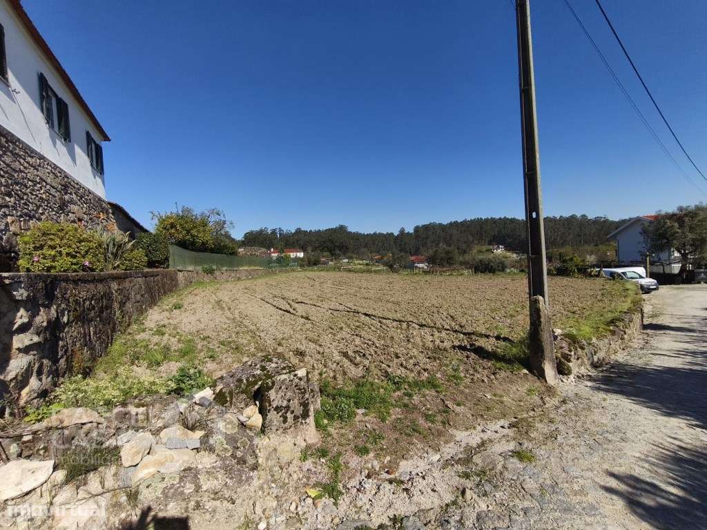 Terreno de construção em Couto - Barcelos - Grande imagem: 2/7