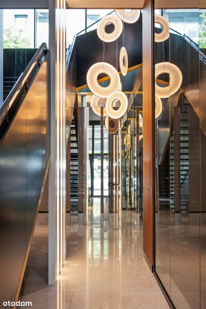 Brabank -zupełnie nowy apart. na ostatnim piętrze!-16