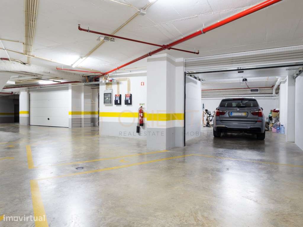 Exclusivo T4 Penthouse de Luxo com 379 m² na Póvoa de Santa Iria.-38