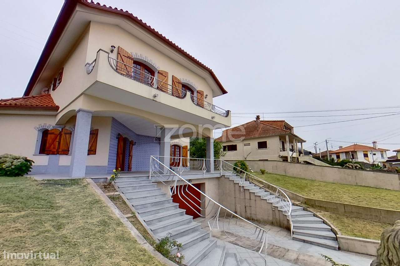Moradia 140 M Areosa