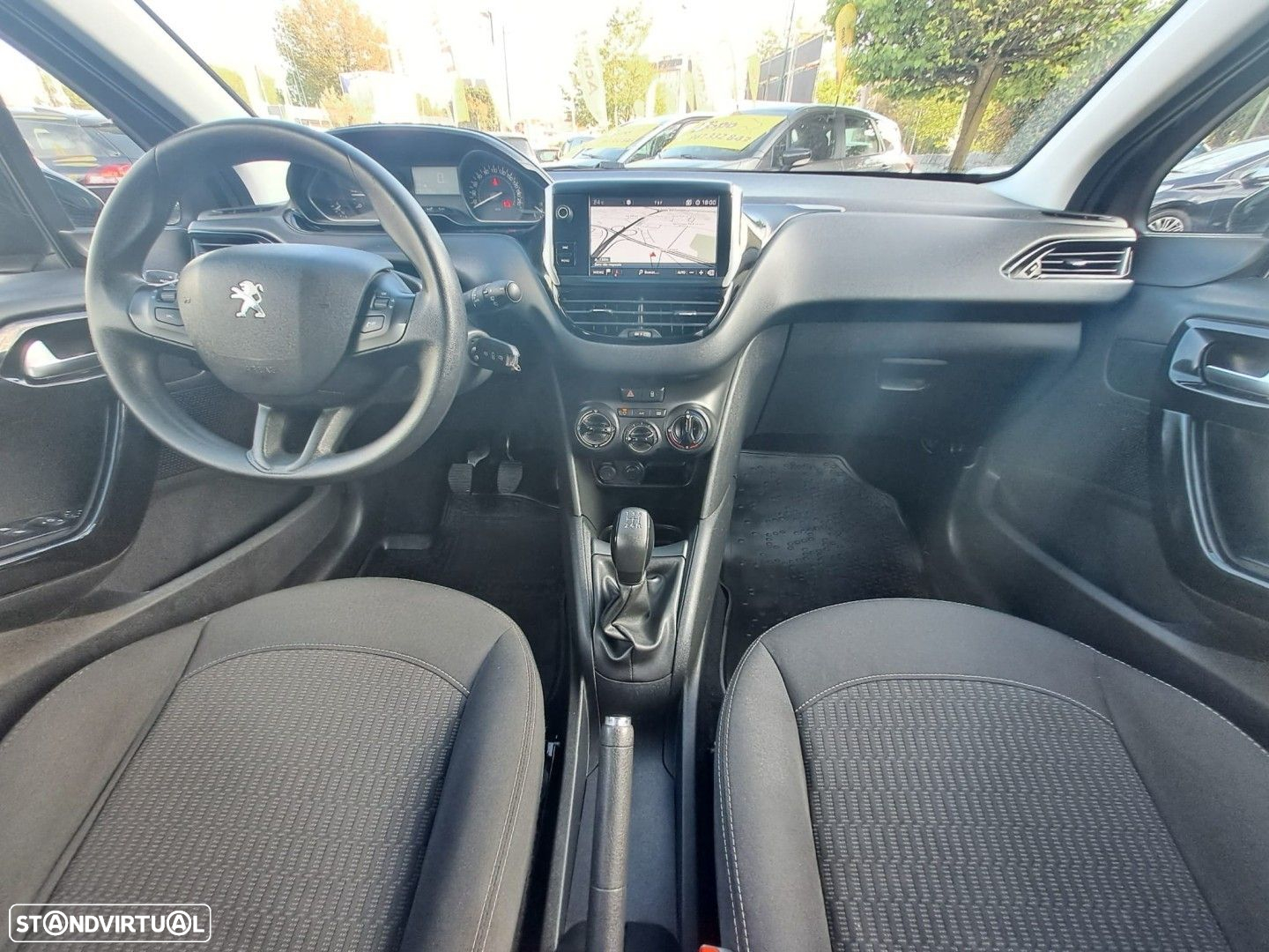 Peugeot 208 1.2 PureTech Active - 11