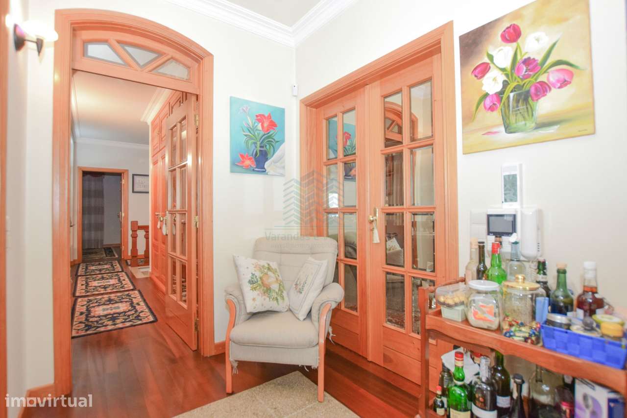 Moradia T3+2 com jardim e logradouro em Quinta da Silvã - Torres Novas-27