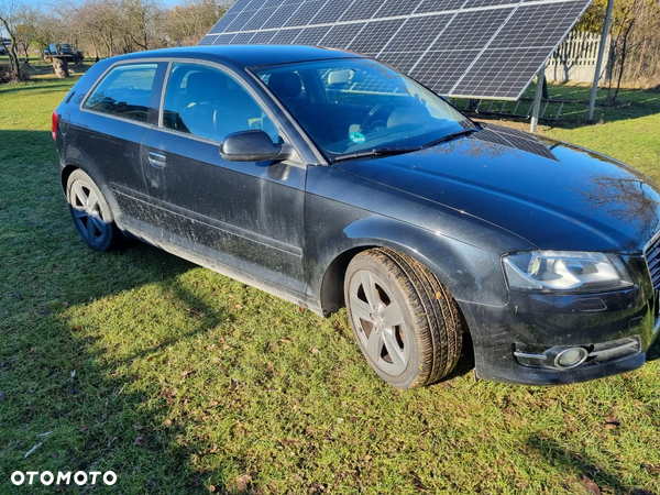 Audi A3 2.0 TDI DPF Attraction - 3