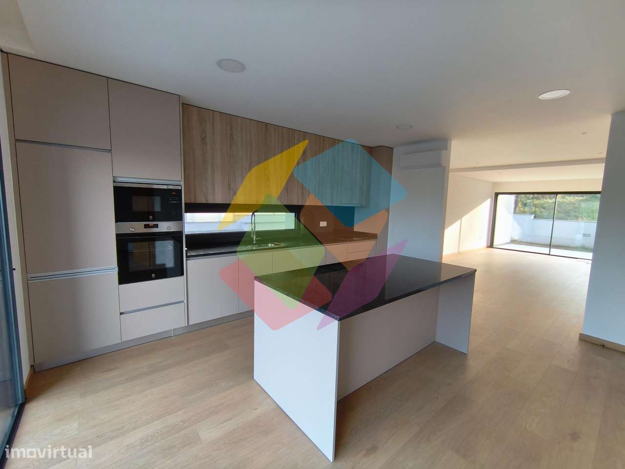Moradia em Lobão, moderna, luminosa e pensada para o conforto da...-6
