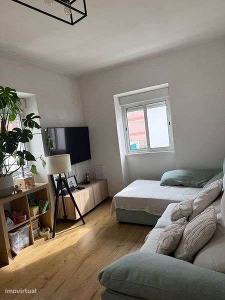 Andar de moradia quintal privado - Grande imagem: 5/8