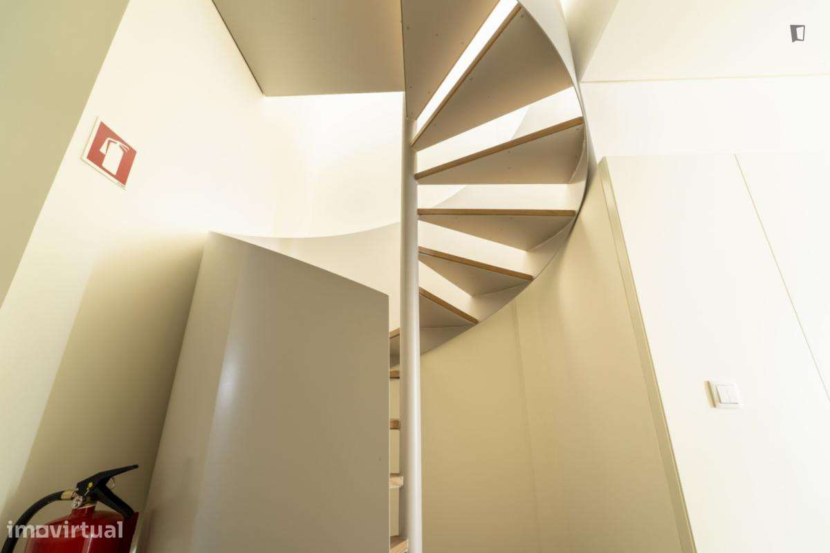 Quarto - localizado em Sé de Braga e São Lázaro Braga - Grande imagem: 4/7