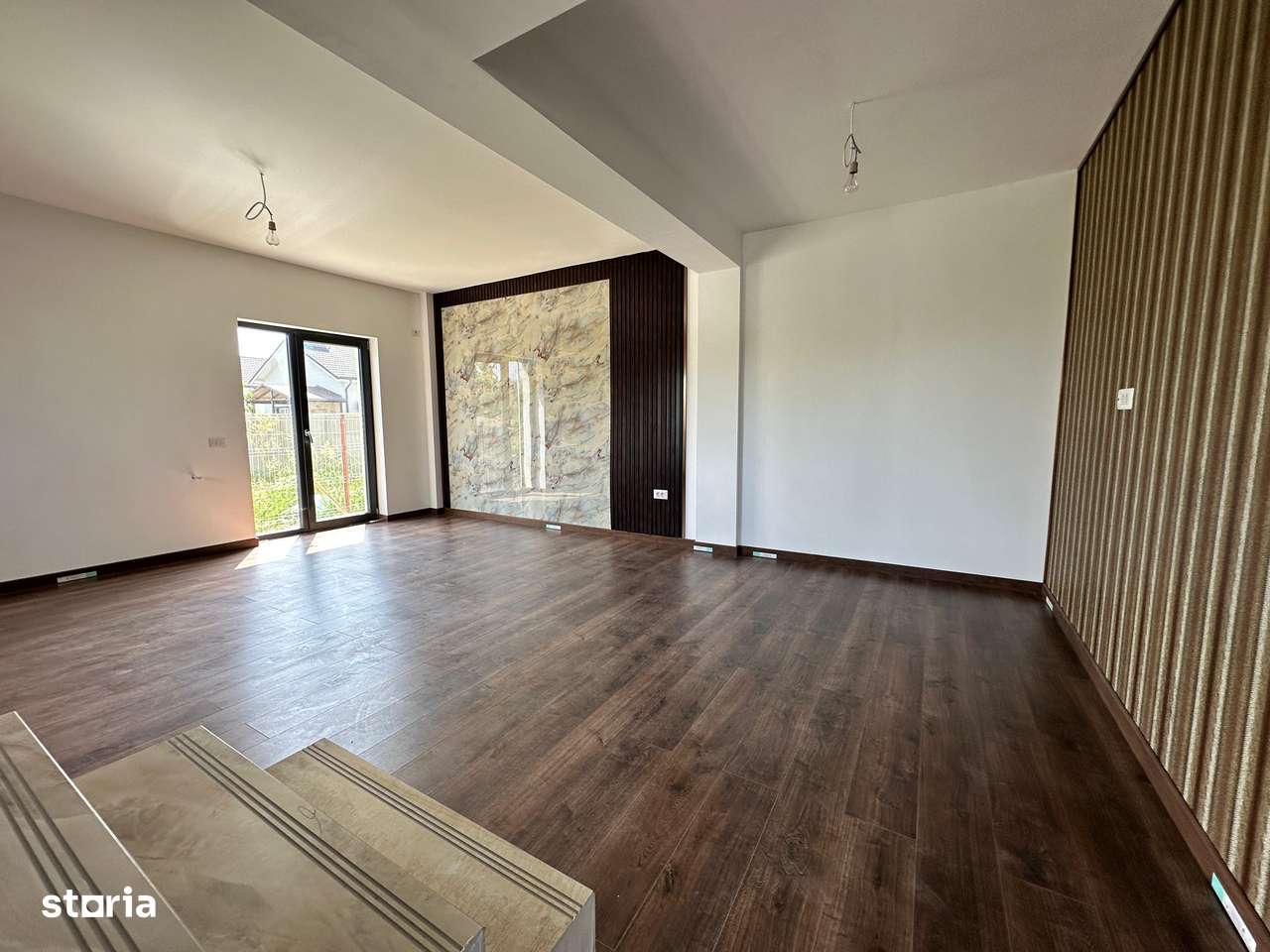 Casa individuala || 4 camere 3 bai || teren 380 m2 || Zona linistita - Imagine principală: 5/11
