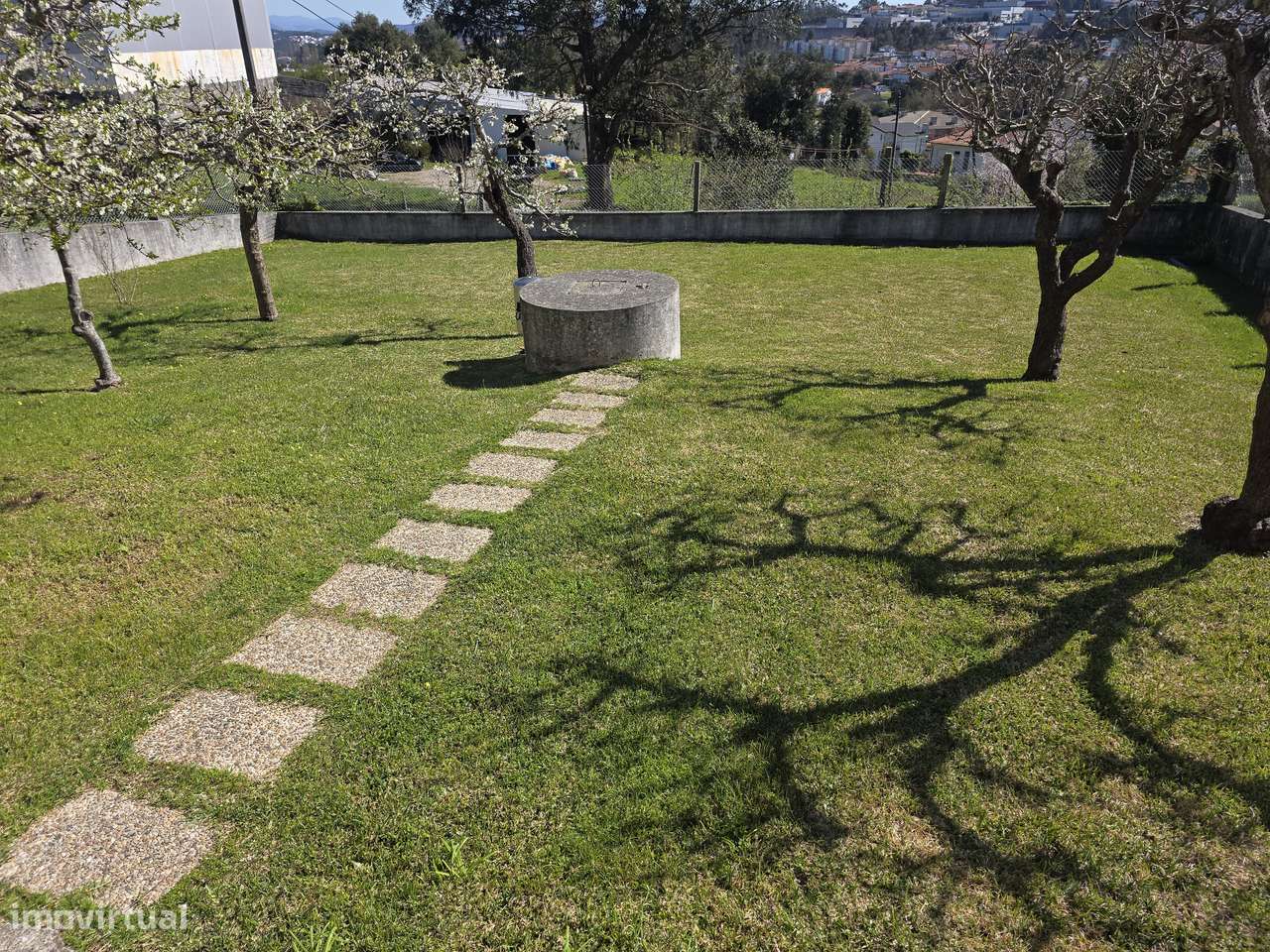 Fantástico Moradia T3 Independente em Lourosa-25