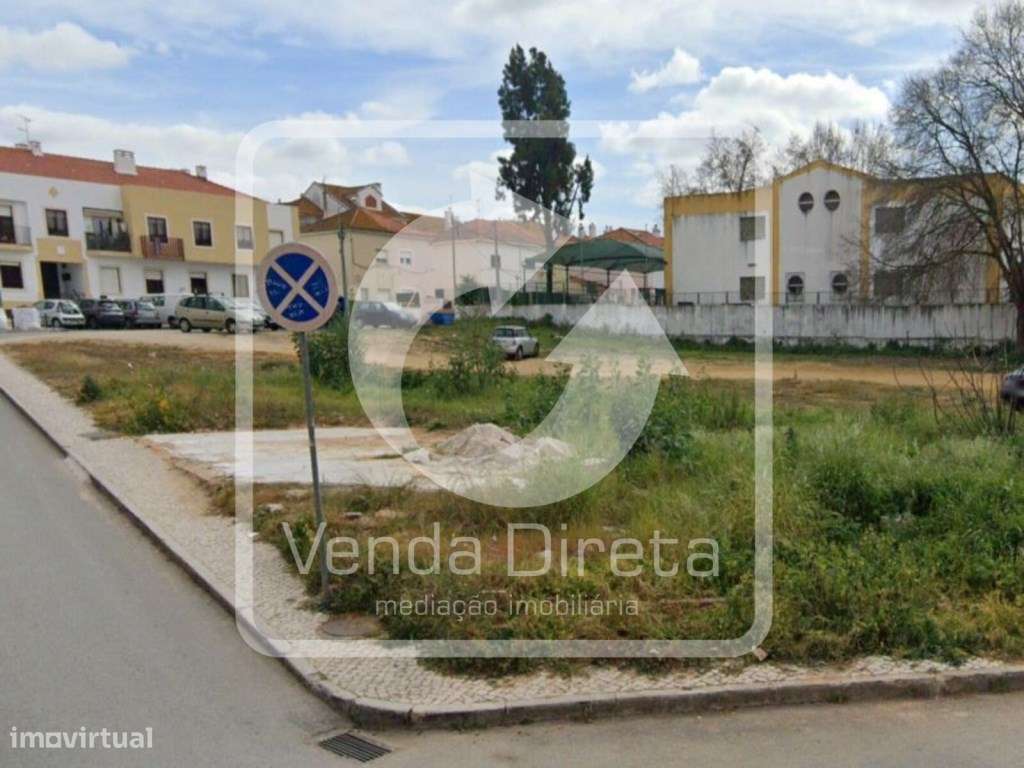 Terreno Urbano com Projeto para 18 Apartamentos | 2.373 m² | Zona C... - Grande imagem: 2/17