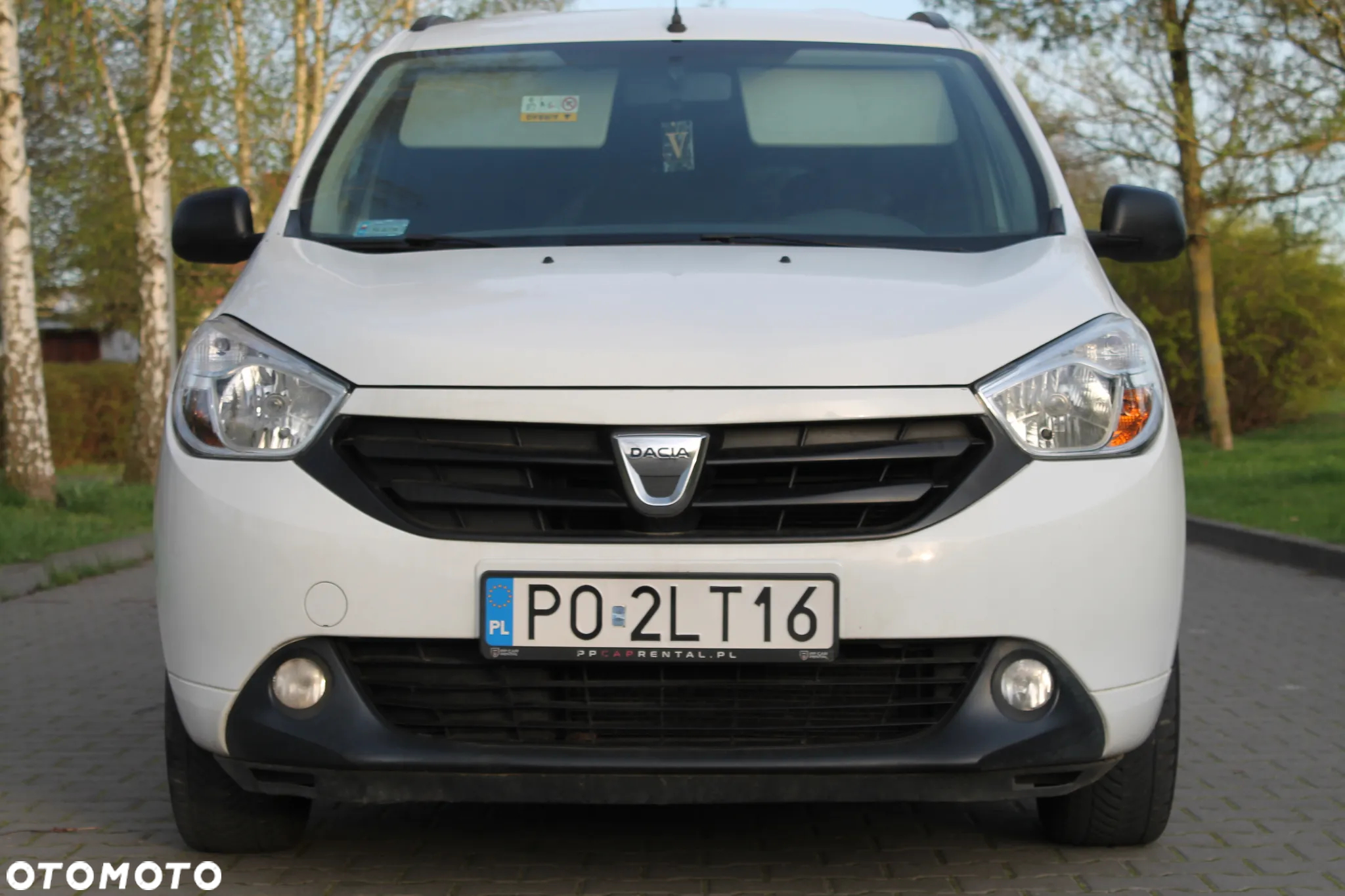 Dacia Lodgy 1.6 SCe Access S&S - 9