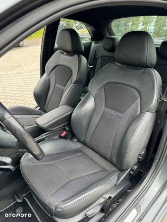 Audi A1 1.4 TFSI Ambition S tronic - 16