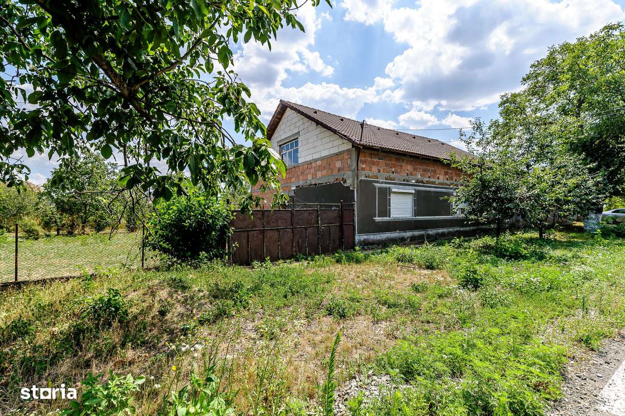 Casă de vânzare în Macea, la câțiva pași de Castelul Csernovics - Imagine principală: 3/10