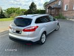 Ford Focus - 8