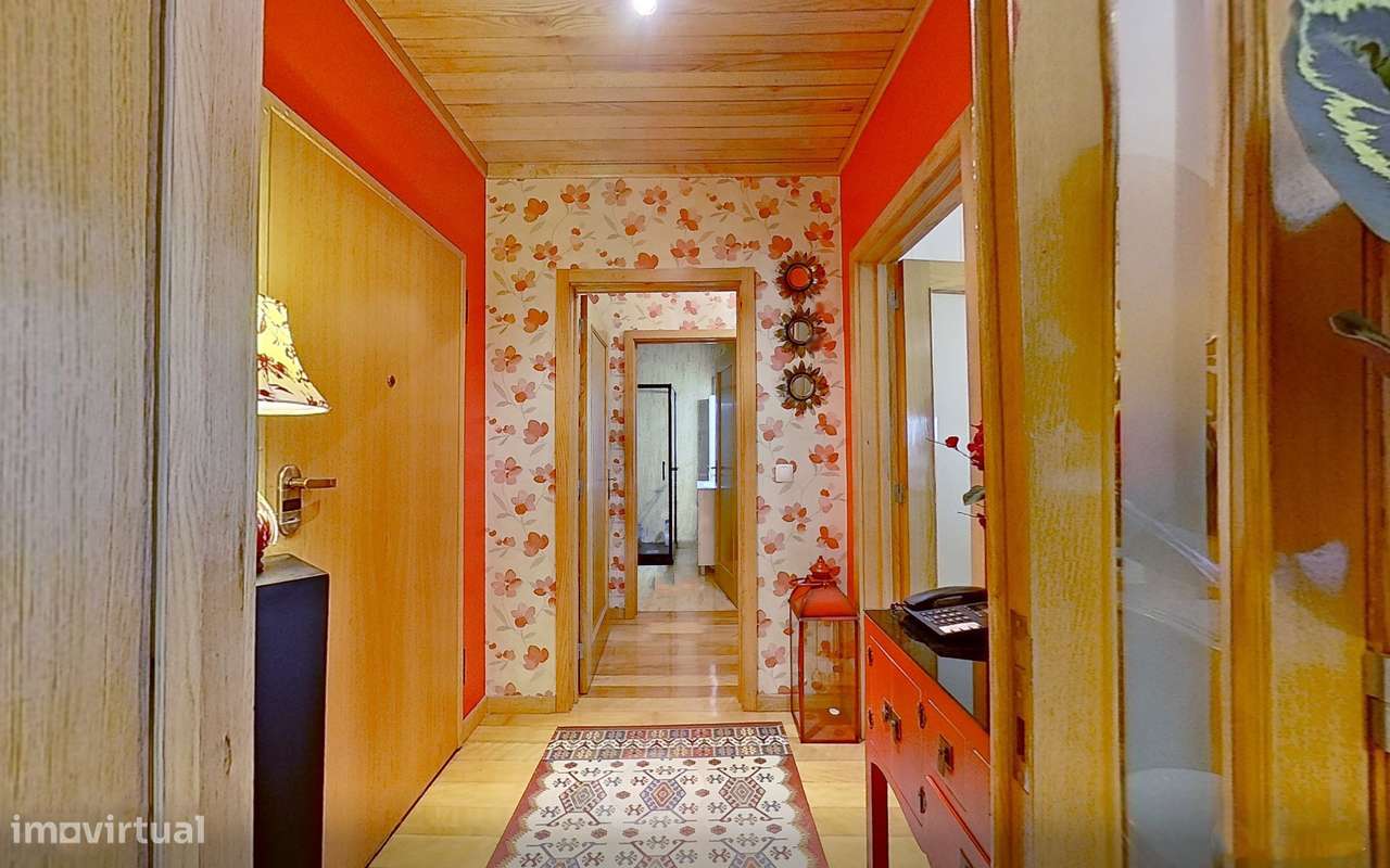 T2 Varanda | Suite | Garagem-11