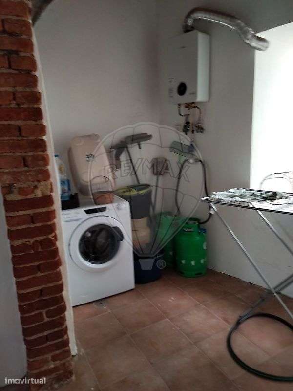 Moradia T5 para venda-8