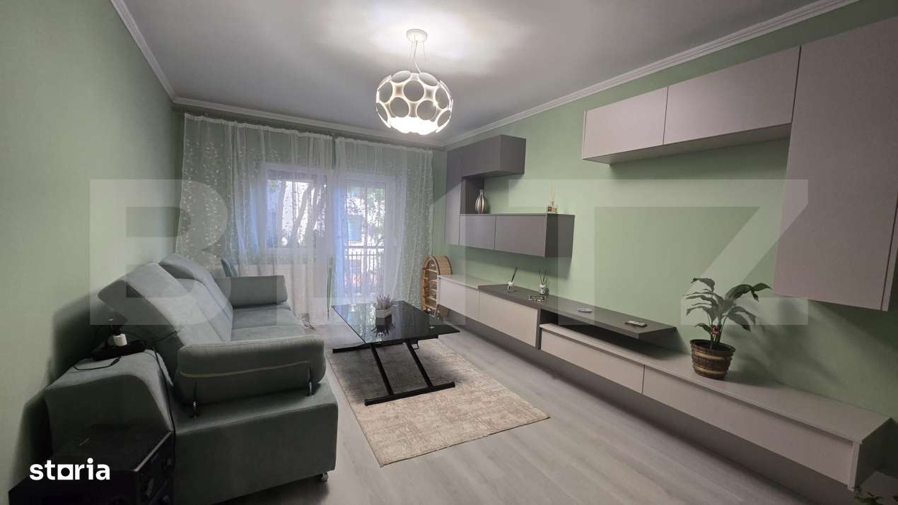 Apartament de vanzare, cu 4 camere, 78 mp, zona Micro17 - Imagine principală: 3/11