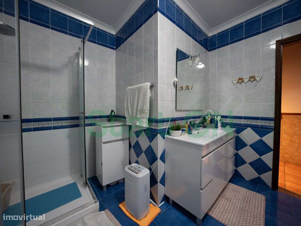 Apartamento T2 em Samora Correia, Pronto a Habitar!-9