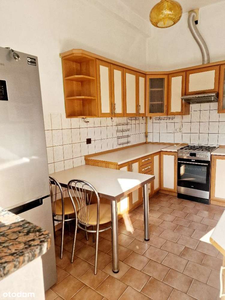 Przestronne mieszkanie z balkonem-8